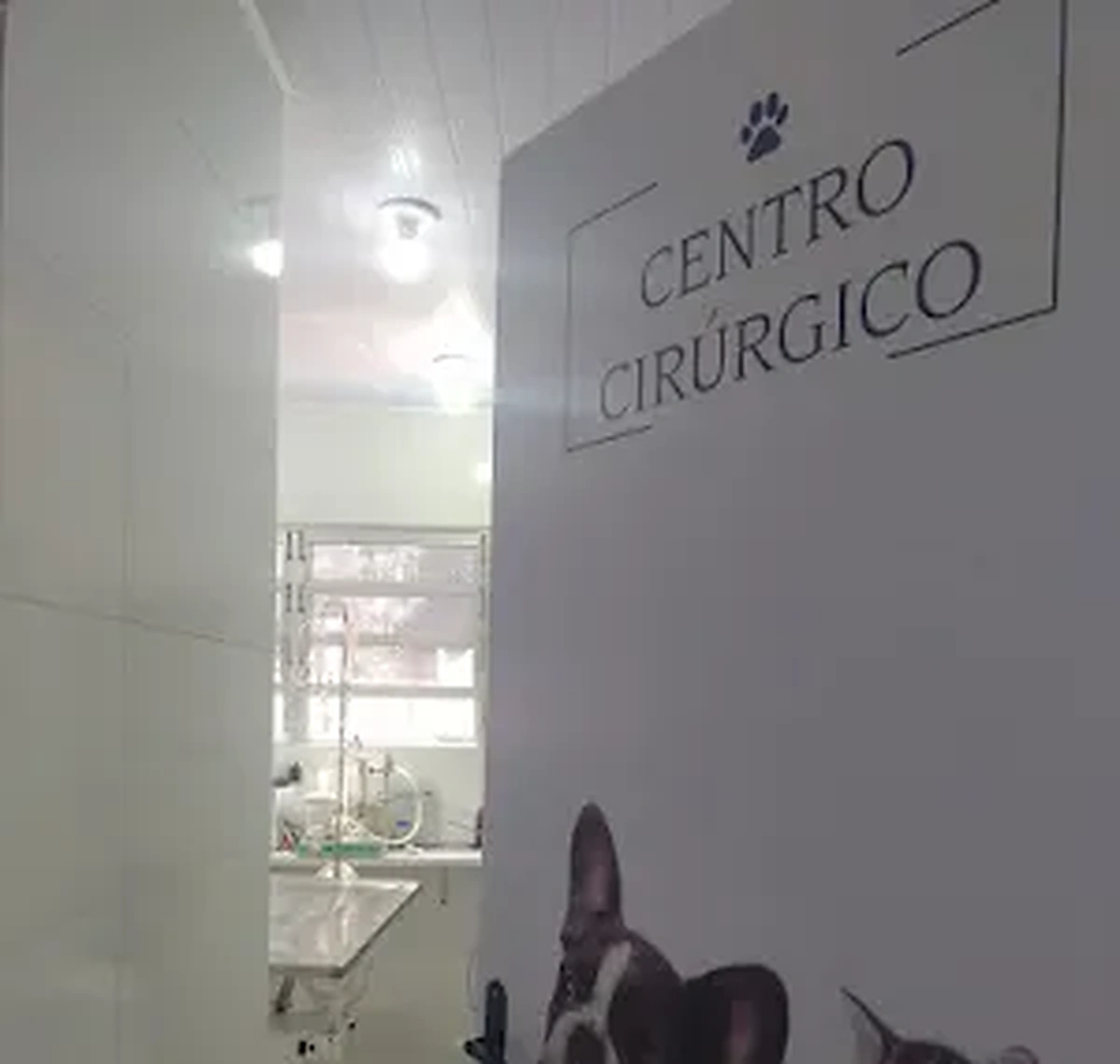 Entrada do centro cirúrgico da Home Pet